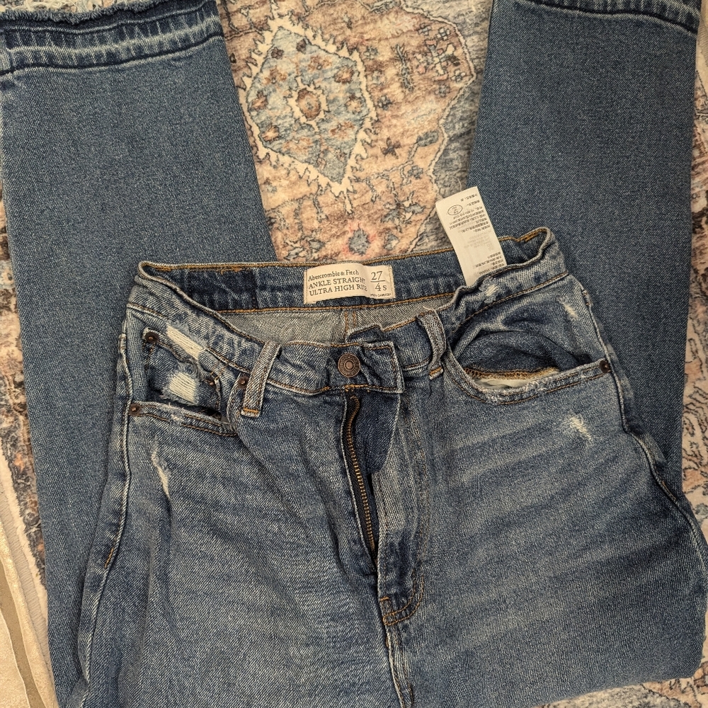Abercrombie jeans